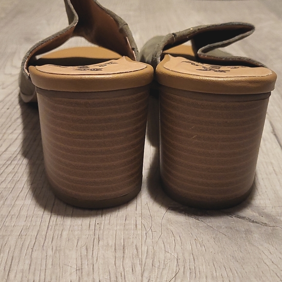 TAMARA M. "IMARA" SUEDE OPEN TOE BLOCK HEEL SANDALS - Picture 6 of 9